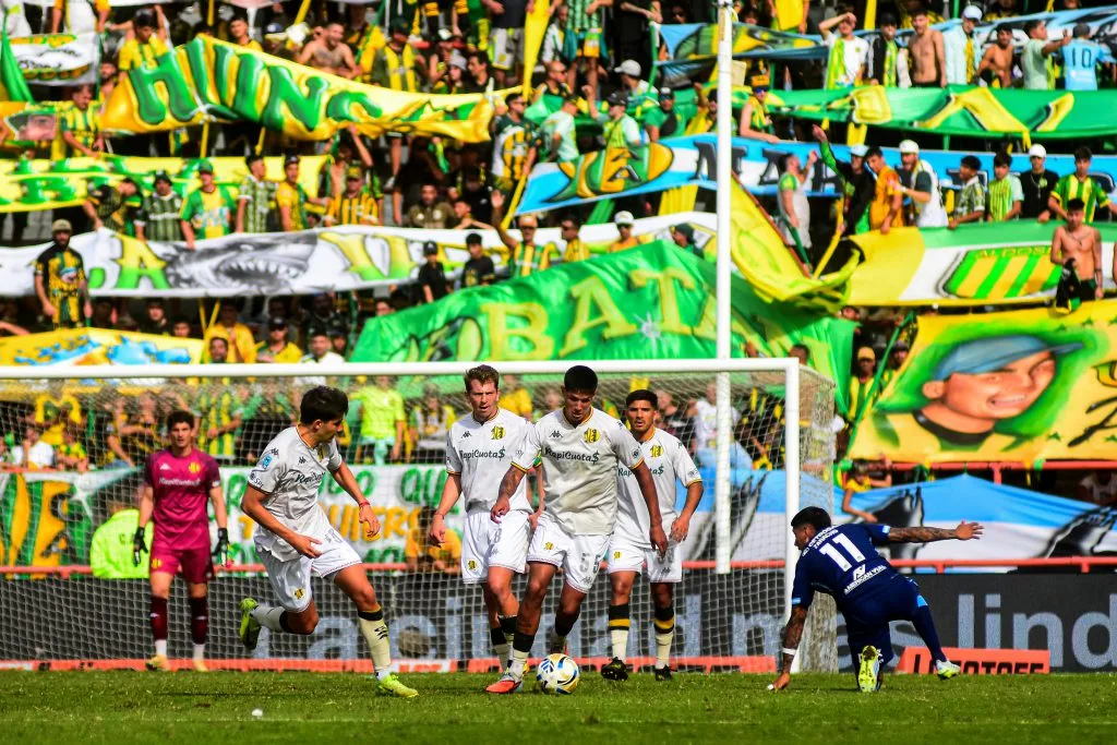 Aldosivi busca su primer triunfo del Apertura ante River en el Monumental