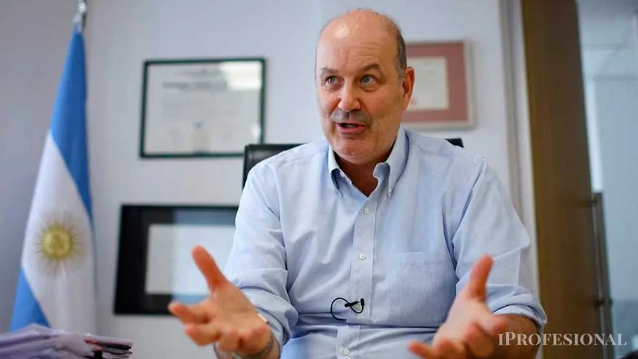 El Gobierno busca desregular el mercado inmobiliario para reducir costos en operaciones