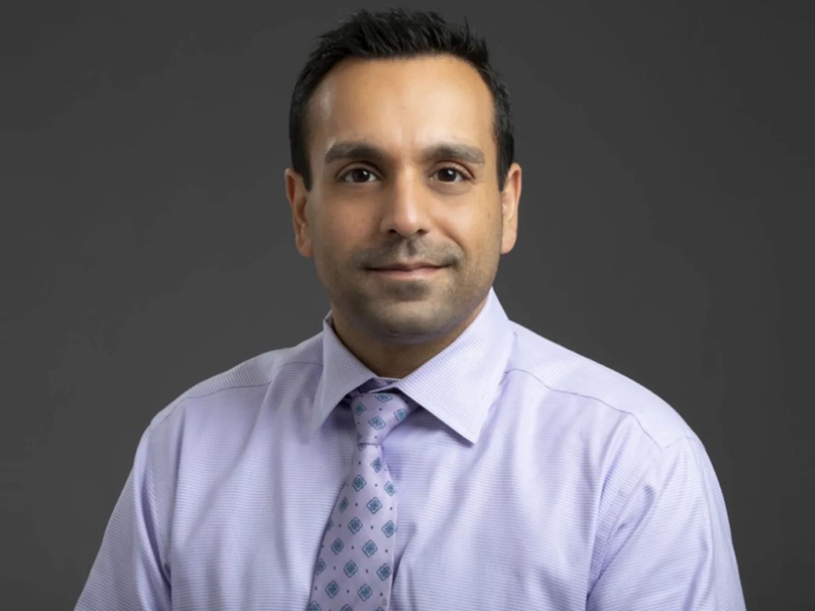 Médico hepatólogo advierte: el exceso de grasas también daña el hígado