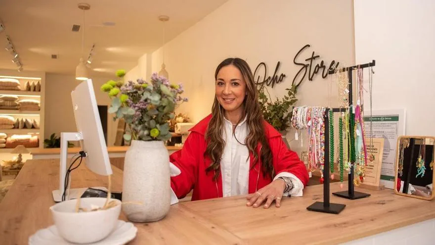 Ocho Store abre en Santa Cristina con moda y decoración en plena renovación de la zona