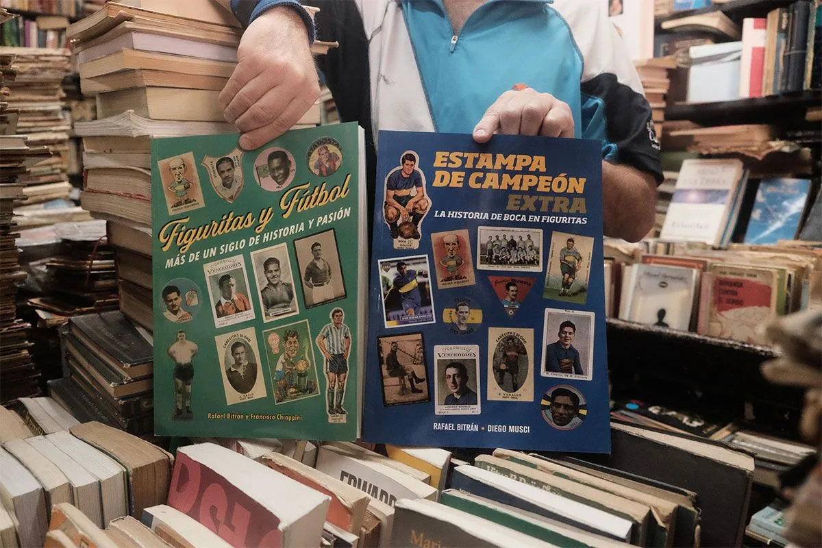 Rafael Bitrán: coleccionar figuritas es arqueología urbana de lo perdido