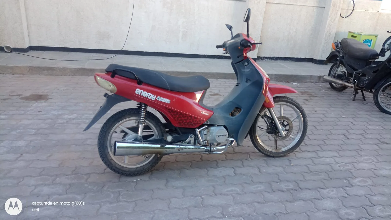 Recuperan una motocicleta robada en Sarmiento tras control policial