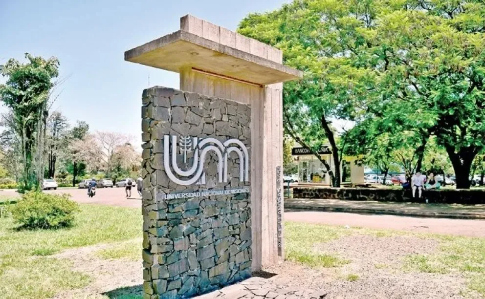 UNAM alcanza el 48% de docentes con formación de posgrado, por encima del promedio nacional